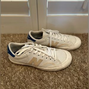 NEW BALANCE PRO COURT SNEAKERS